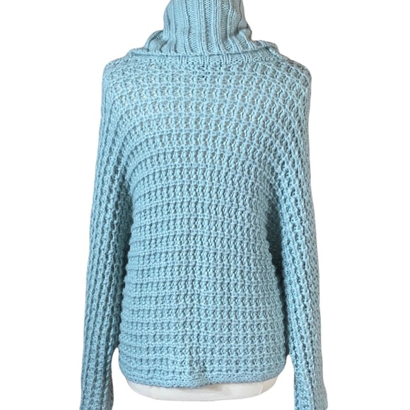 🚫SOLD🚫Express Aqua Seafoam Chunky Knit Cowl Neck Dolman Sleeve Slouchy Sweater - Picture 2 of 7
